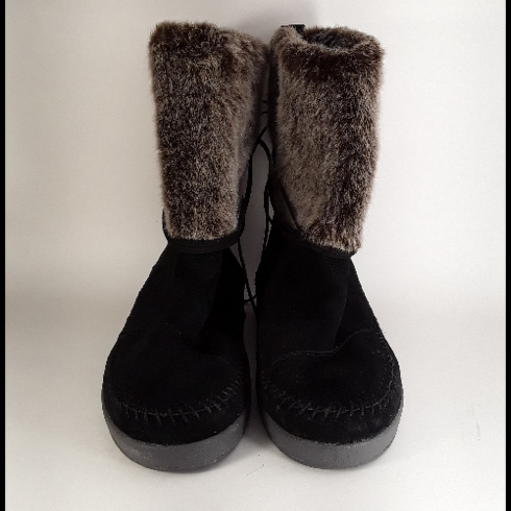 Toms Boots Size 7.5 Black Gray Fur Topped
